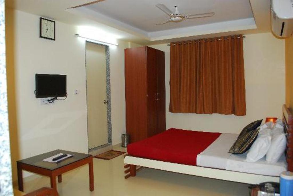 Sri Krishna Palace Apartment New Delhi Room photo